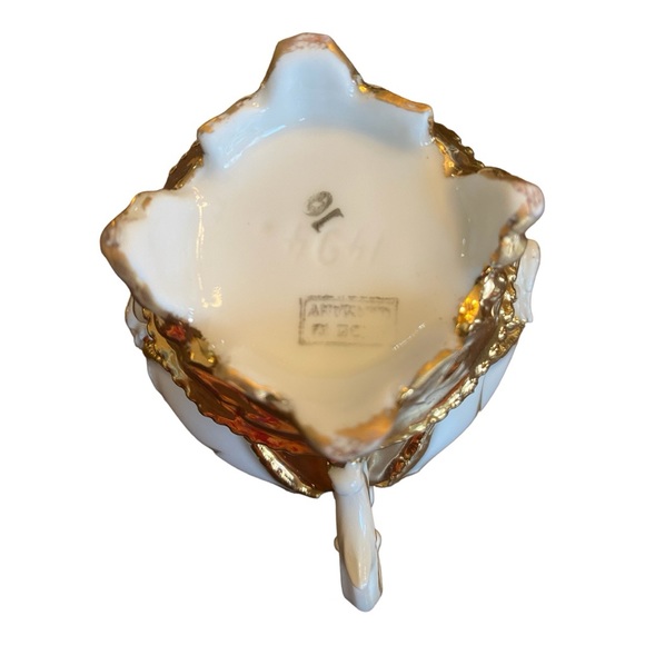 Vintage demitasse footed cup and saucer white and gold China MINT condition - Picture 6 of 7